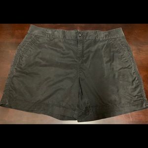 Maurice’s size 18 shorts